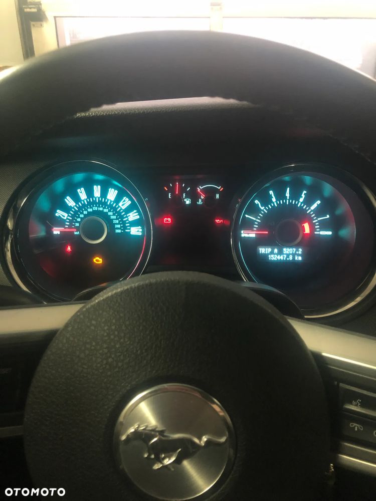 Ford Mustang 3.7 V6 - 13