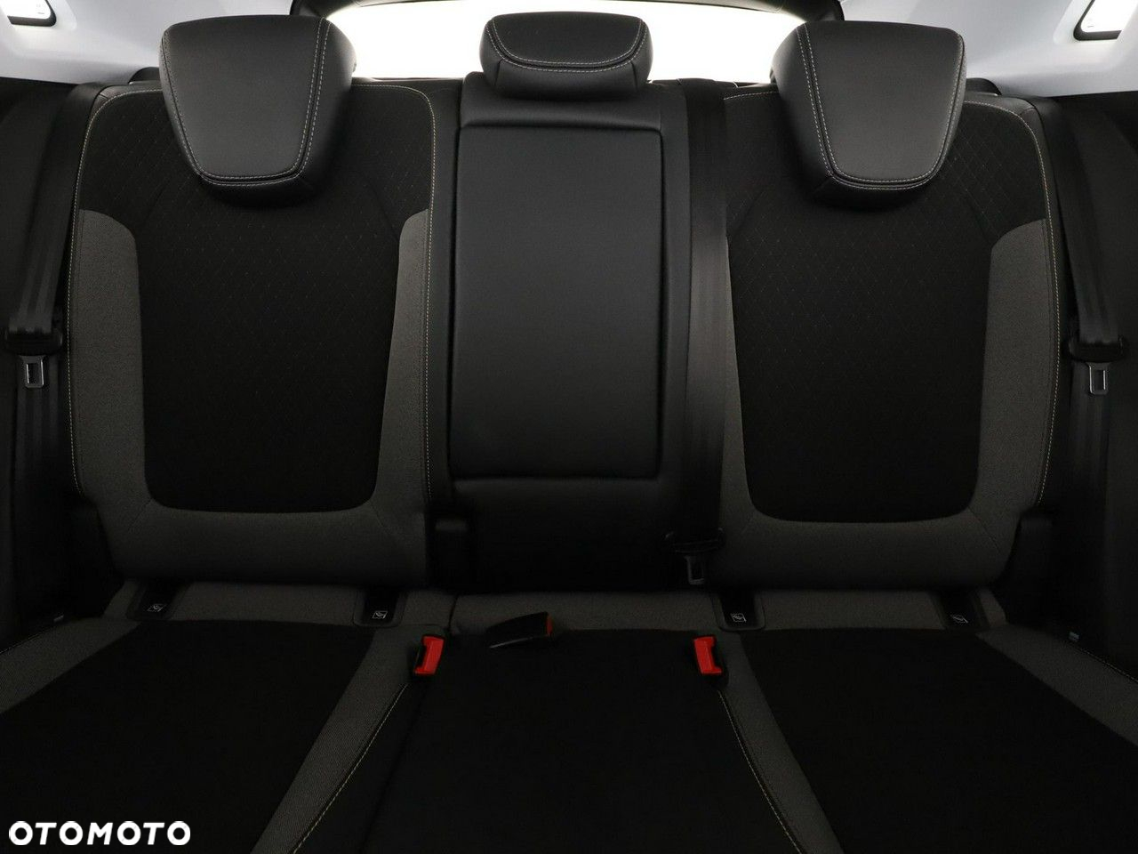 Opel Grandland X 1.2 T GPF Design Line S&S - 18