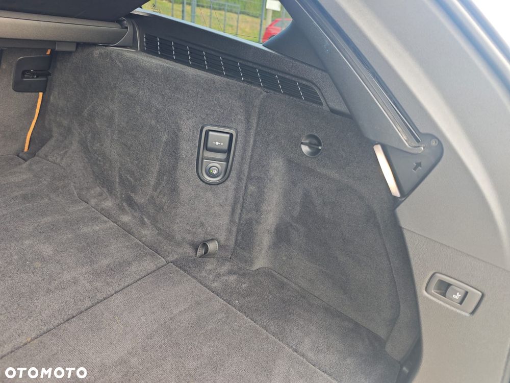 BMW Seria 5 530e xDrive M Sport sport - 20