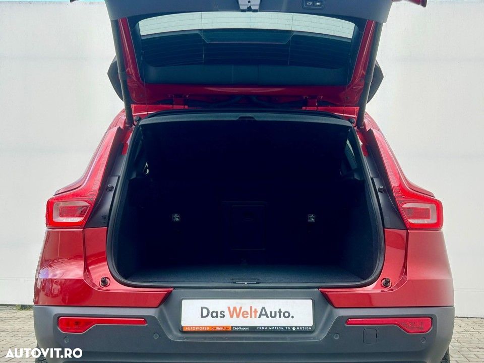 Volvo XC 40 - 9
