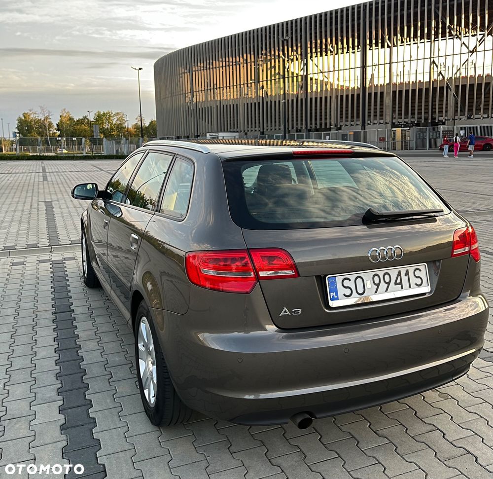 Audi A3 Sportback - 3