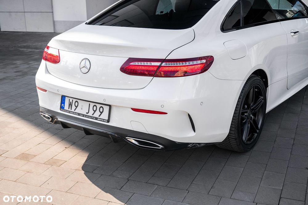 Mercedes-Benz Klasa E 220 d 4-Matic 9G-TRONIC - 8