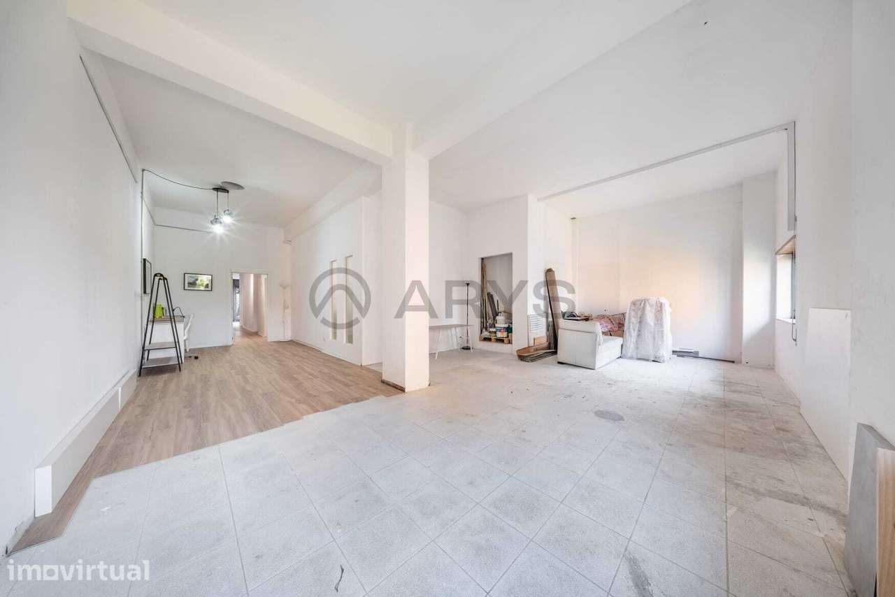 Oportunidade Única em Braga: Loja de 147m² inserida em Área de Reab... - Grande imagem: 4/21