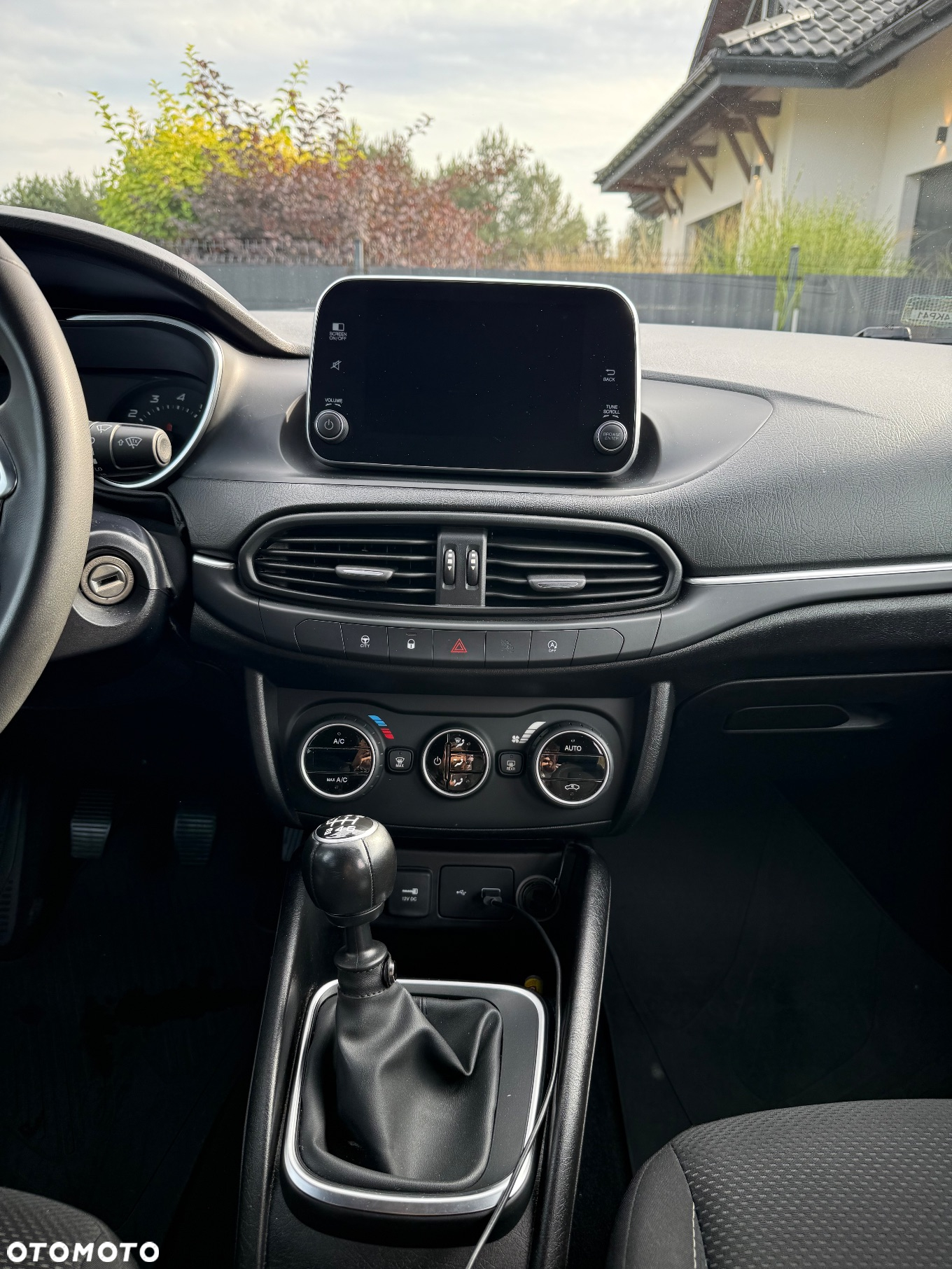 Fiat Tipo 1.4 T-Jet 16v Lounge - 10