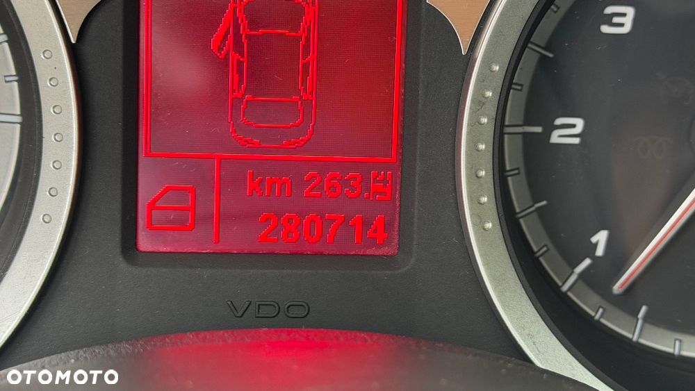 Alfa Romeo 159 1.9 JTDM 16V DPF Distinctive - 18