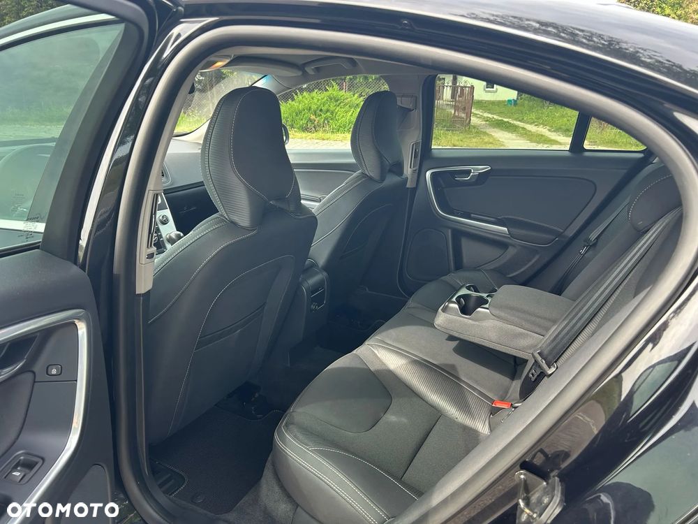 Volvo S60 D5 RDesign - 13