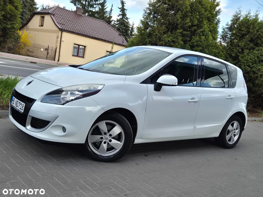 Renault Scenic 1.5 dCi Emotion - 4