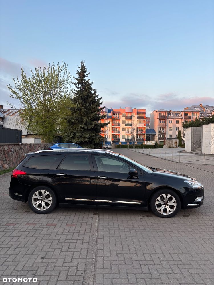 Citroën C5 HDi 135 FAP Exclusive - 5