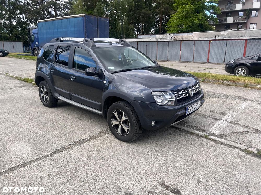 Dacia Duster 1.6 SCe Blackshadow 4x4 S&S - 4