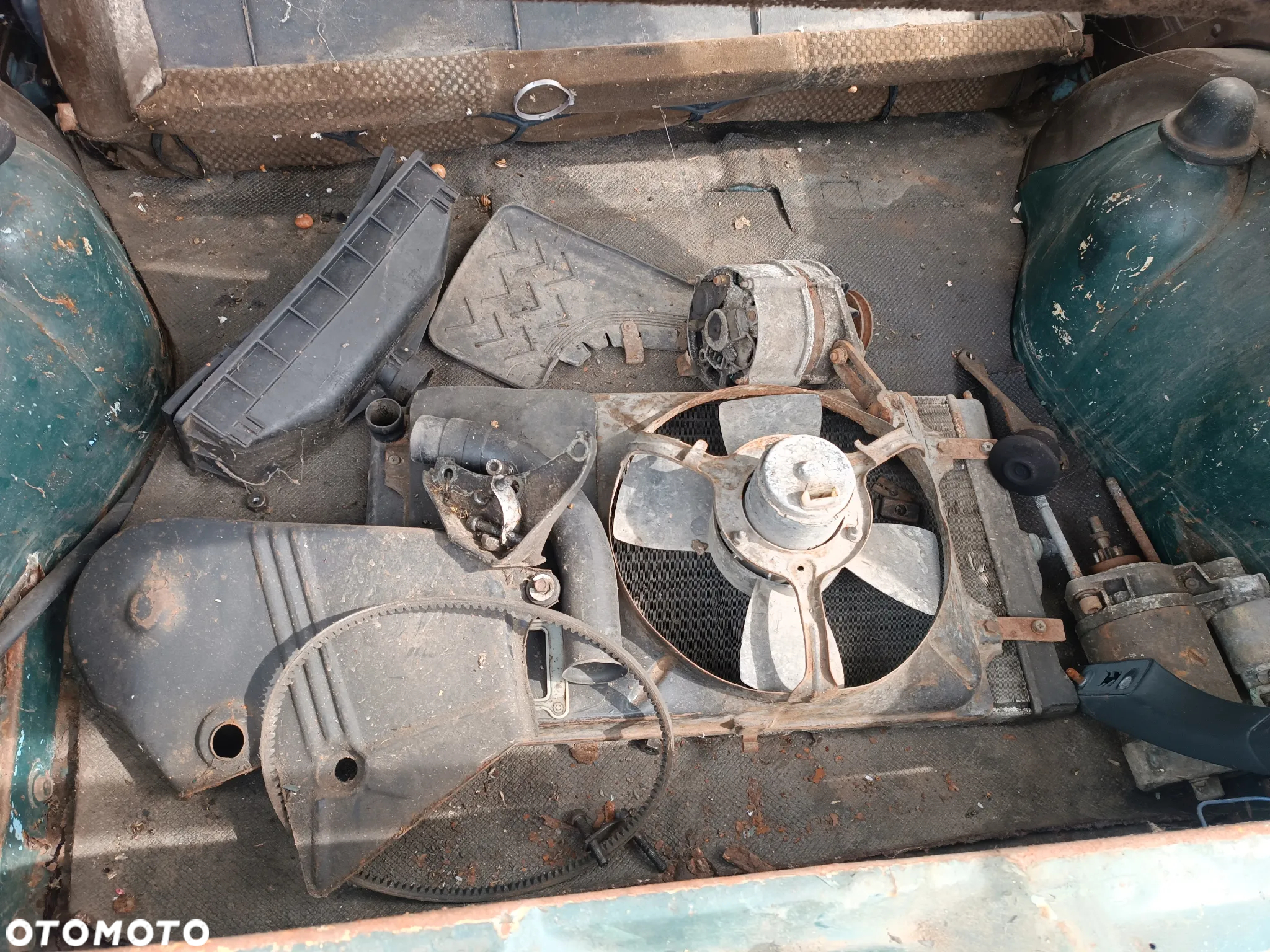VW GOLF Mk1 Drzwi Pas Szyby Skrzynia Lampy - 31