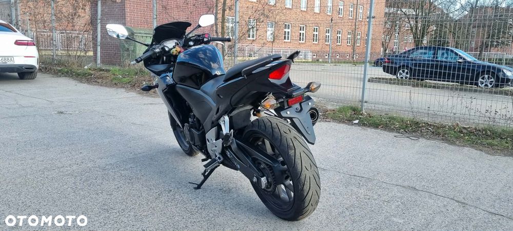 Honda CBR - 7