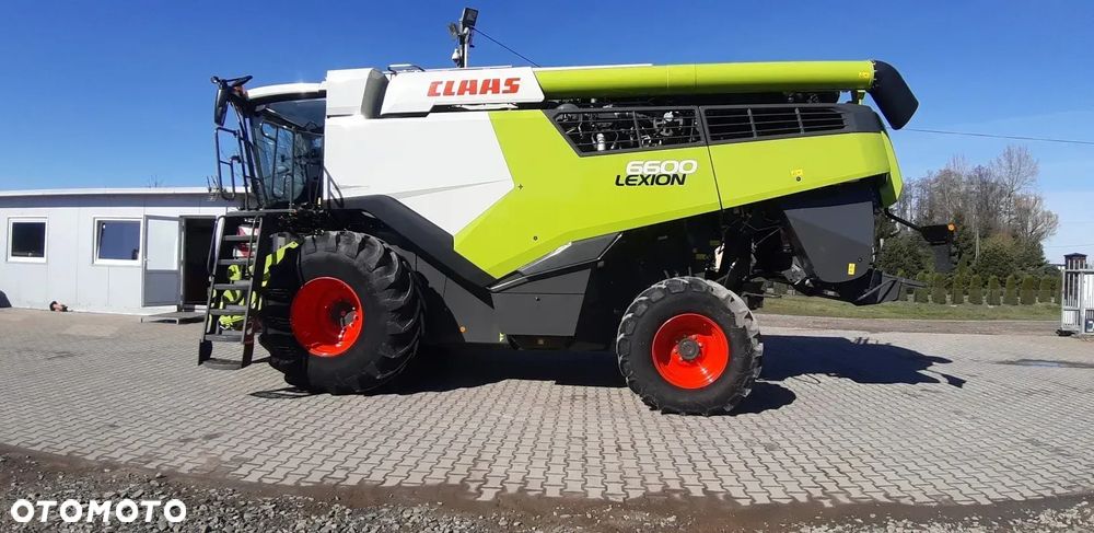 Claas Lexion 6600 + V770 - 15