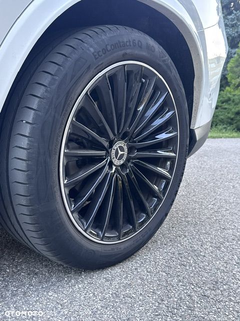 Mercedes-Benz GLC 200 mHEV 4-Matic AMG Line - 10