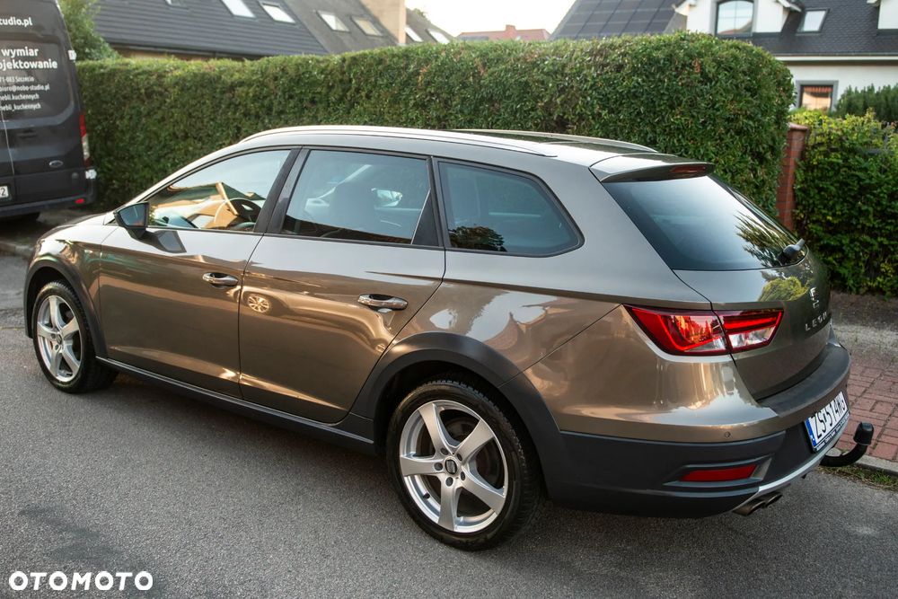 Seat Leon Sportstourer 2.0 TDI Start&Stop 4Drive X-Perience - 12