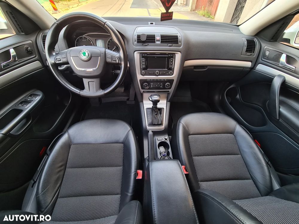 Skoda Octavia 1.8 TSI Elegance DSG - 5