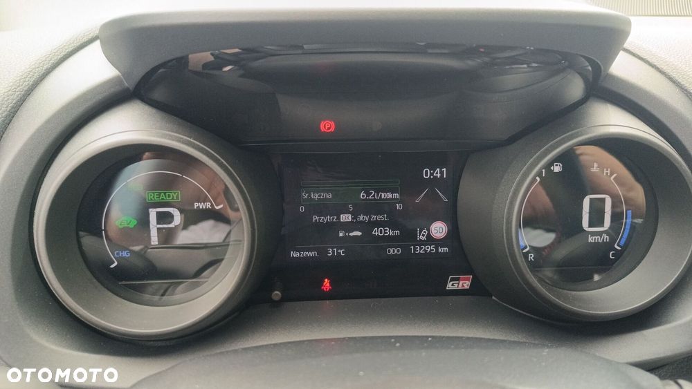 Toyota Yaris - 16
