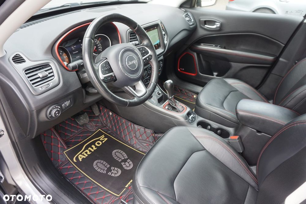 Jeep Compass 2.0 MultiJet Active Drive Low Automatik Trailhawk - 25