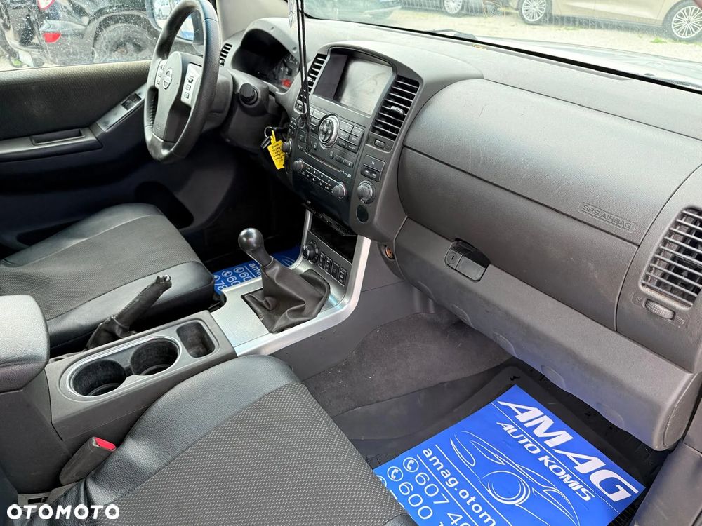 Nissan Navara 2.5 D FE - 16