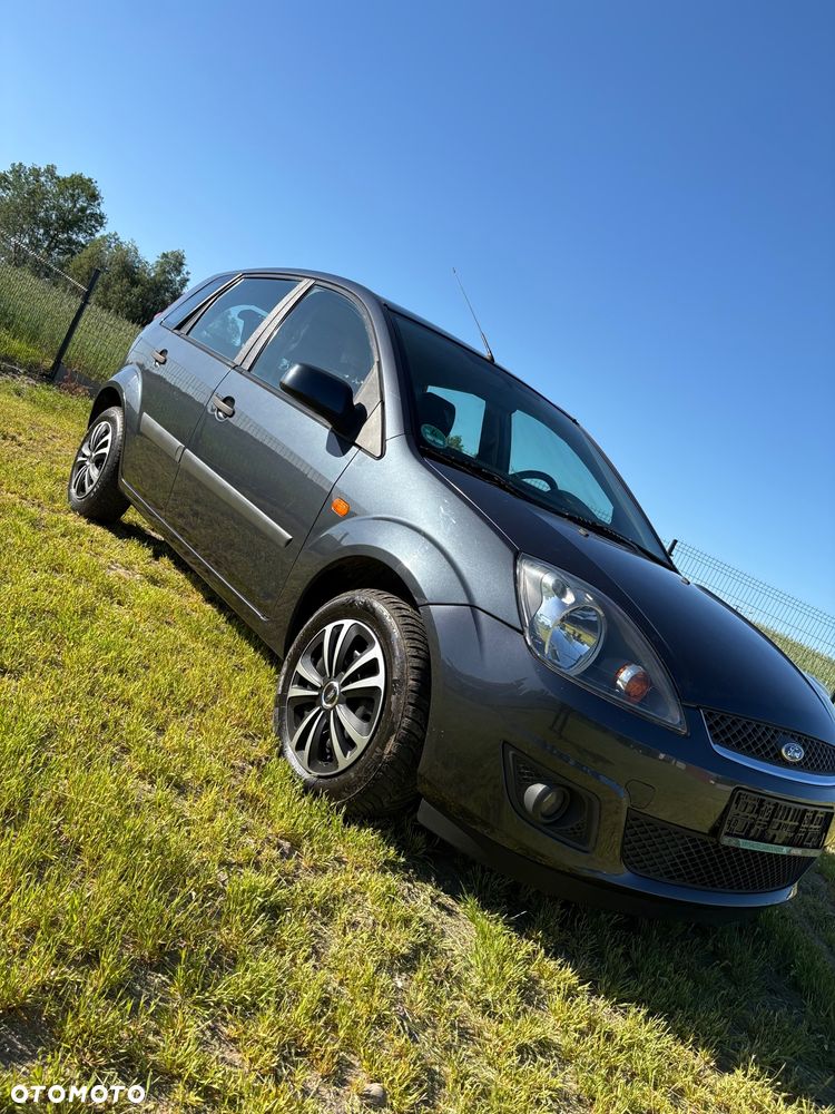 Ford Fiesta 1.4 TDCI Style - 23