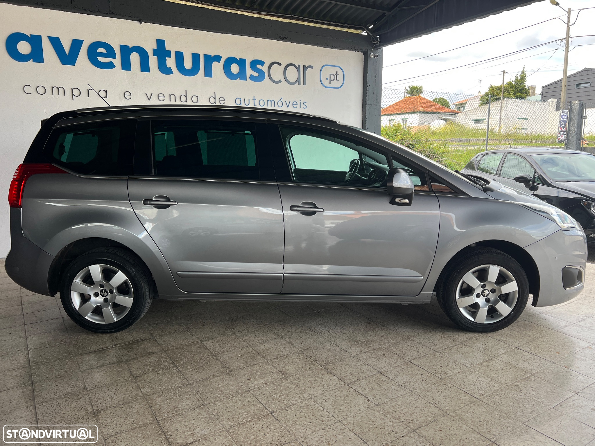 Peugeot 5008 1.6 BlueHDi Allure - 27