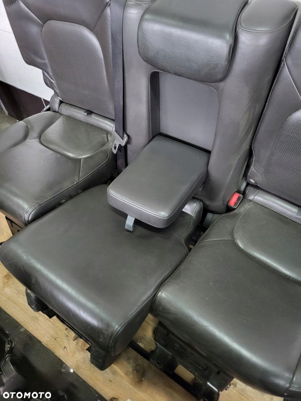 NISSAN PATHFINDER R51 LIFT KANAPA 2 i 3 RZĄD DWA PASY 3GO RZĘDU - 9