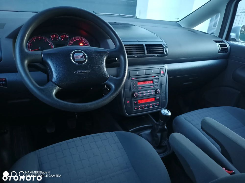 Seat Alhambra 2.0 Reference - 18