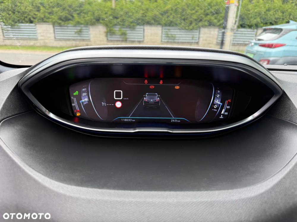 Peugeot 3008 PureTech 130 Stop & Start GPF Allure Business-Paket - 14