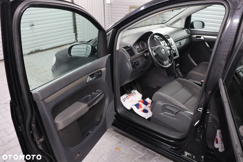 Volkswagen Touran 1.4 TSI Life - 8