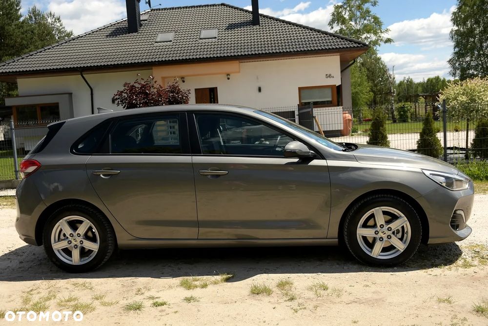Hyundai i30 1.4 Fifa World Cup Edition - 10