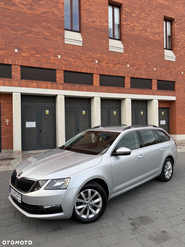 Skoda Octavia 1.5 TSI ACT DSG Ambition - 2