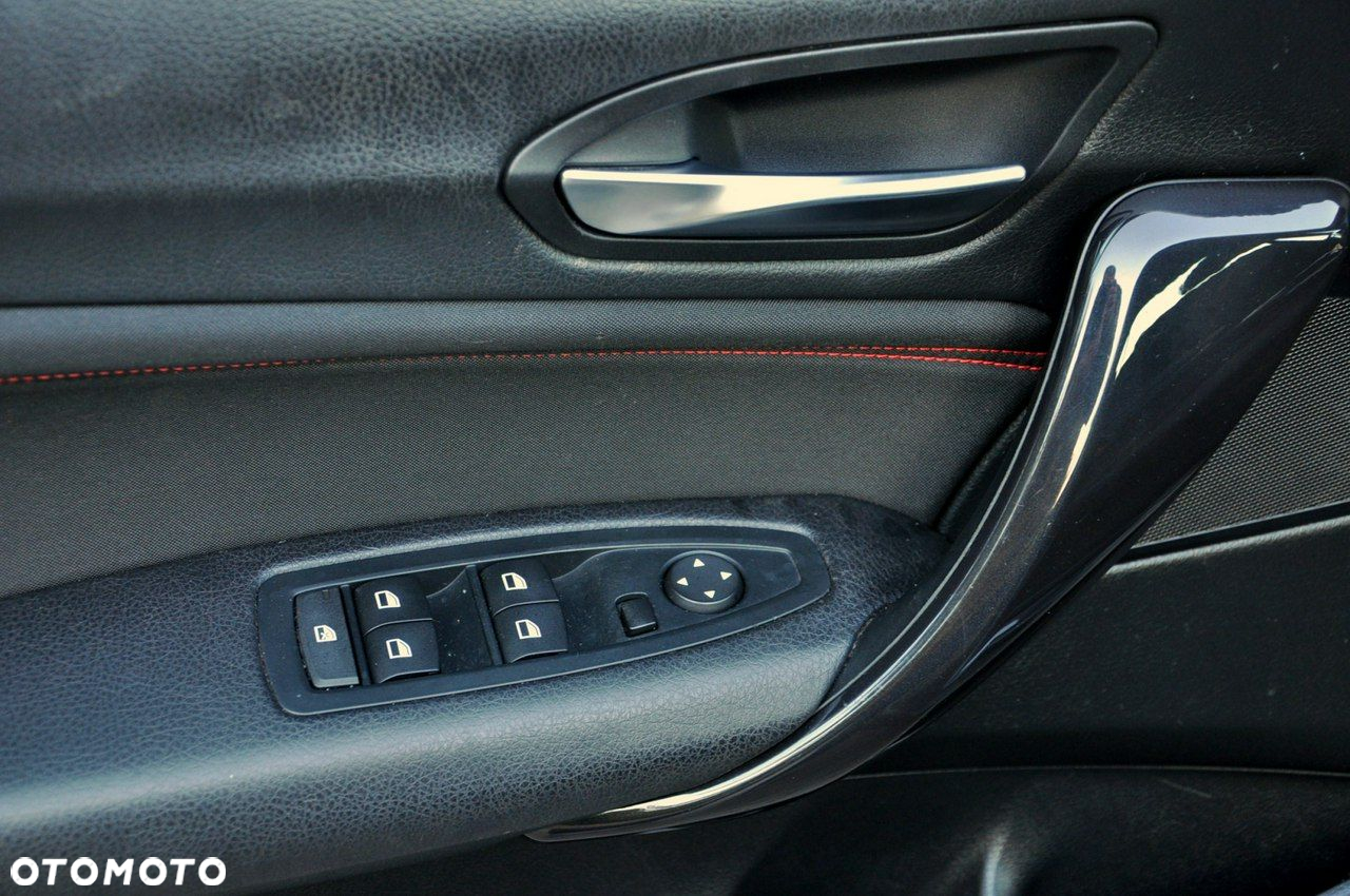 BMW Seria 1 - 37