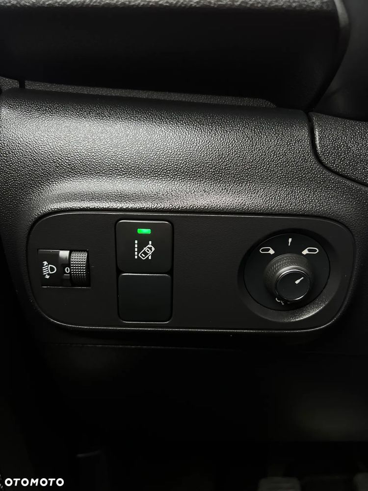 Citroën C3 1.2 PureTech Feel - 26