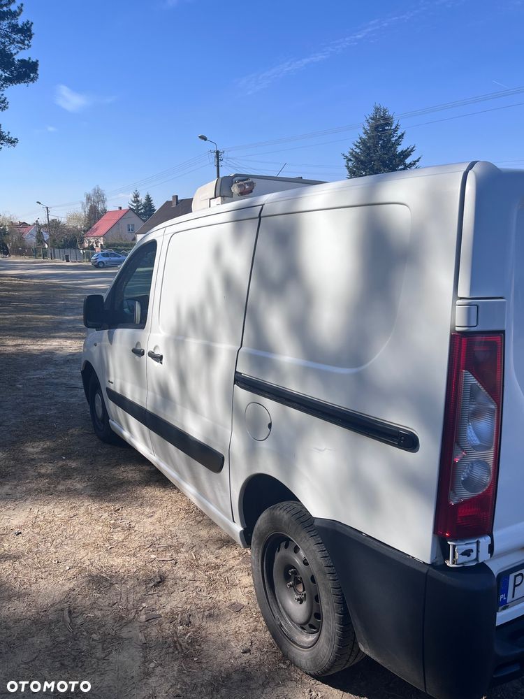 Peugeot Jumpy - 8