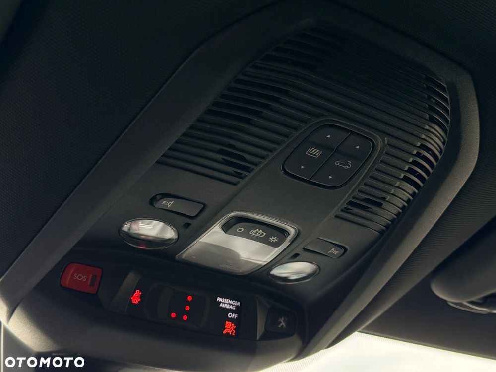 Peugeot 3008 2.0 BlueHDi GT S&S EAT8 - 21