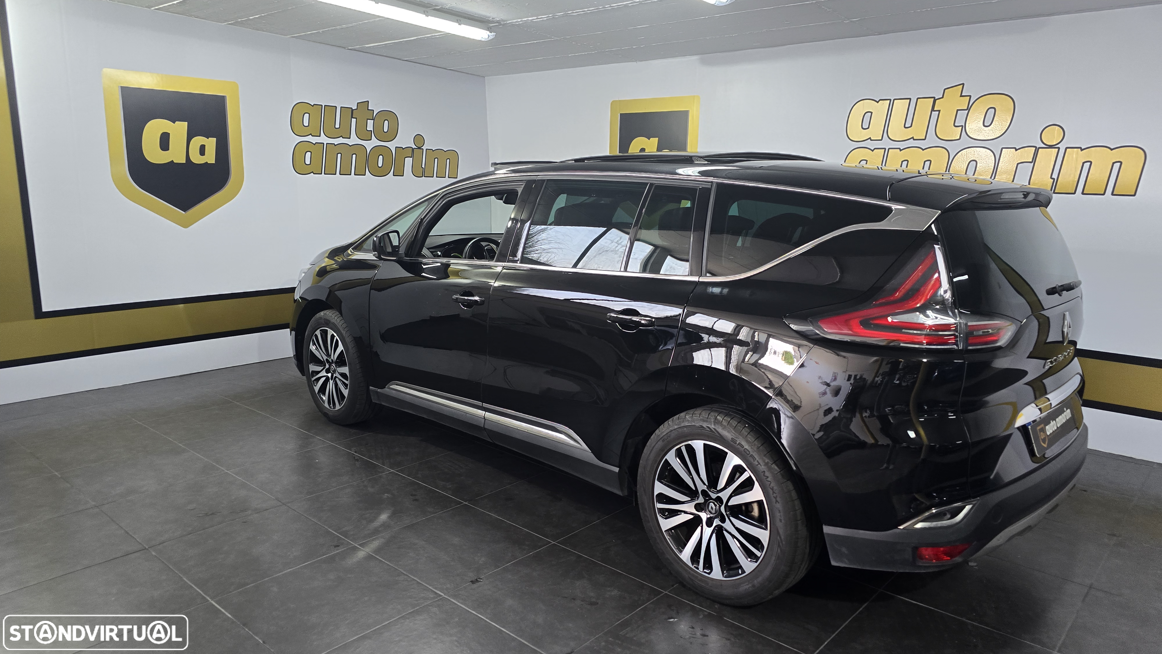 Renault Espace 1.6 dCi Initiale Paris EDC - 8