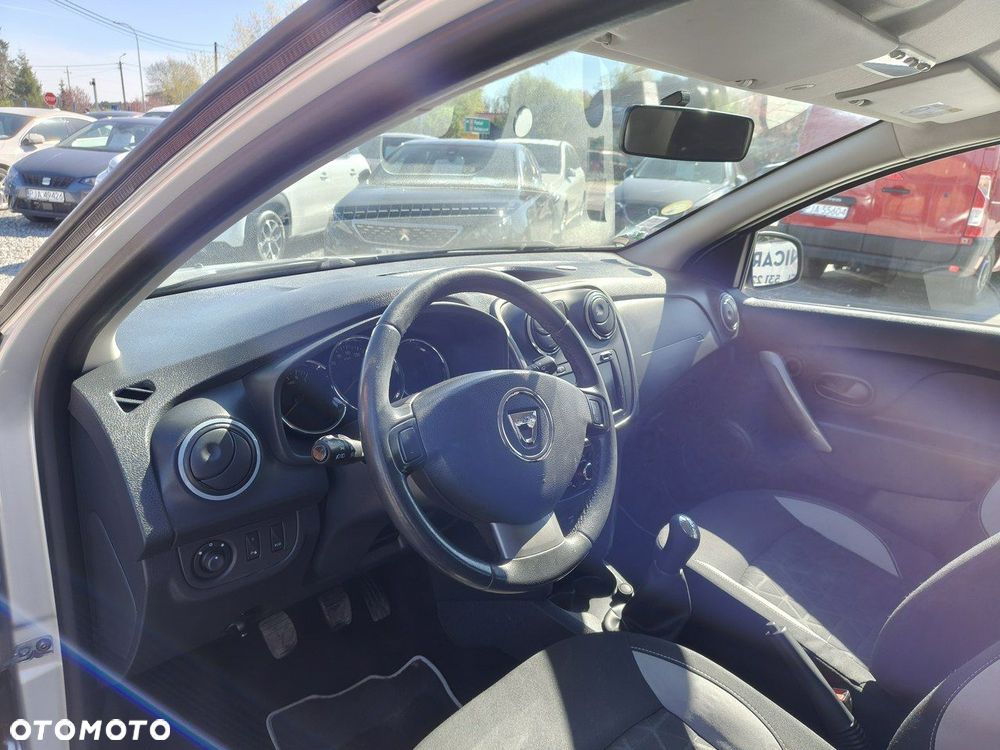 Dacia Sandero Stepway dCi 90 Ambiance - 8