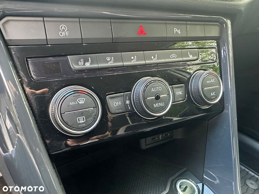 Volkswagen T-Roc 1.5 TSI GPF ACT Premium - 20