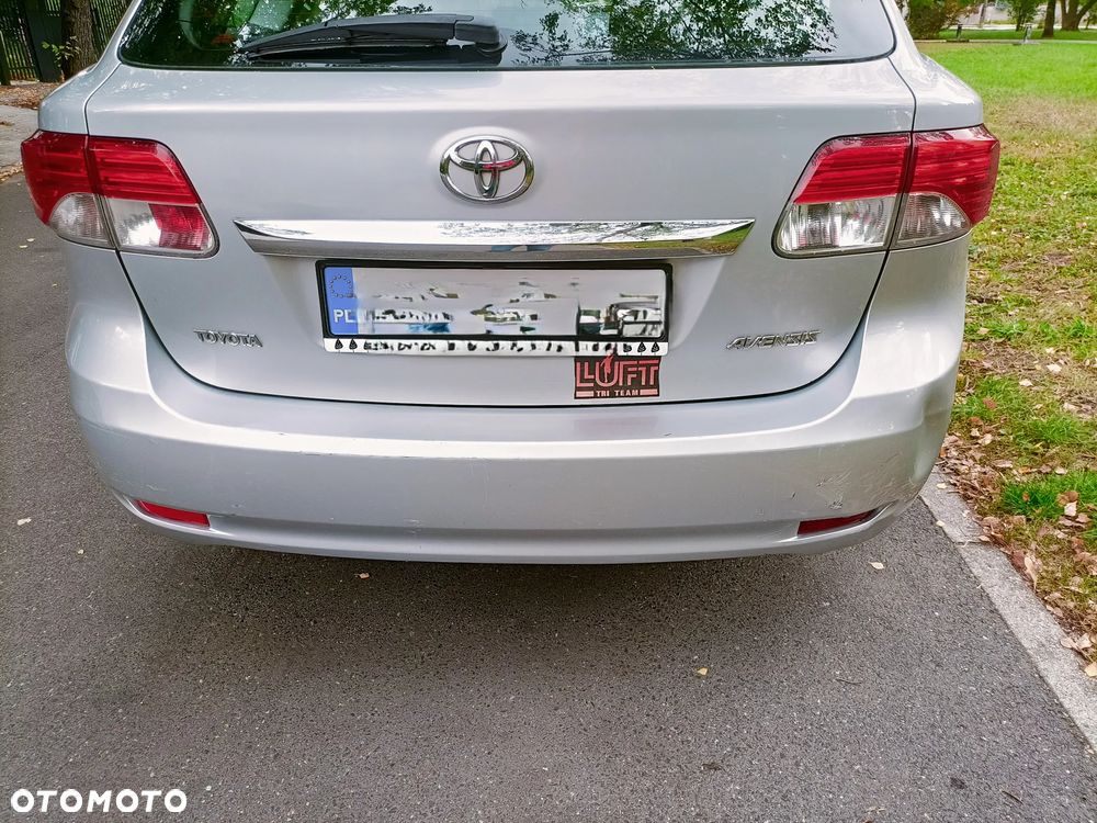 Toyota Avensis 2.0 D-4D Sol - 14