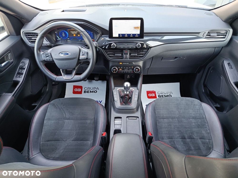 Ford Kuga 1.5 EcoBoost FWD ST-Line X - 20