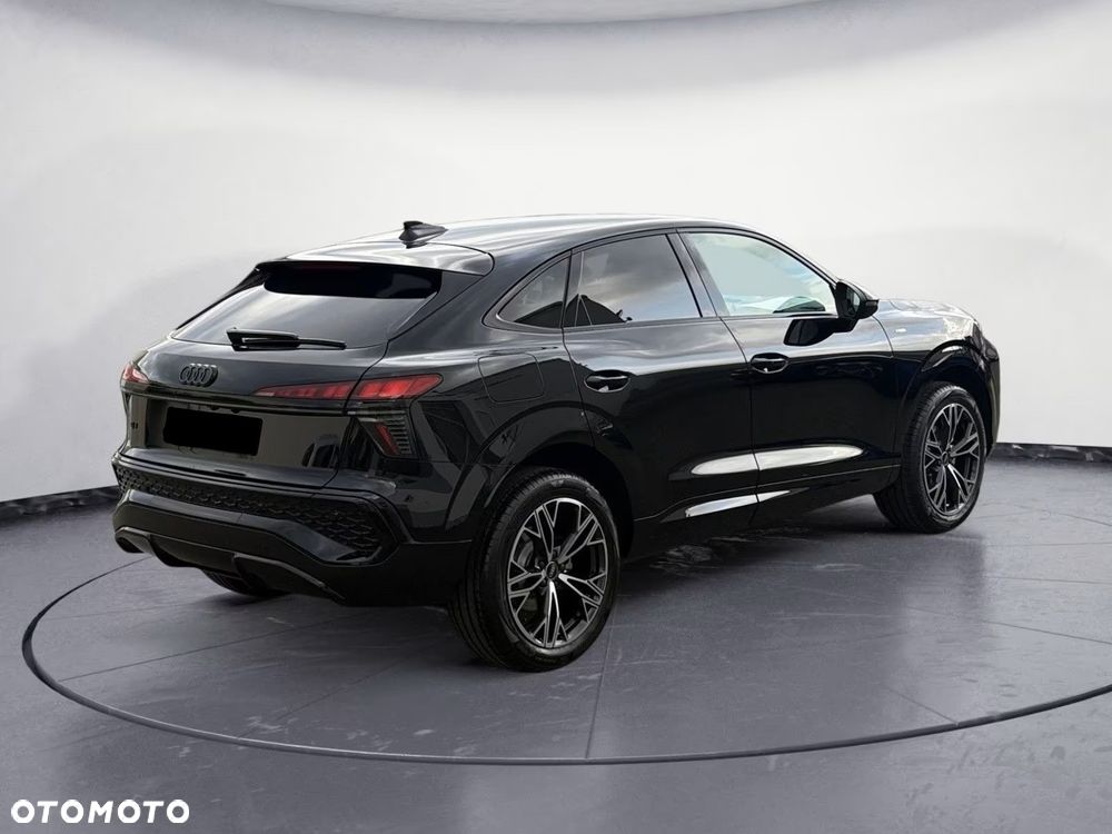 Audi Q3 Sportback 35 TFSI mHEV S-Line S tronic - 5