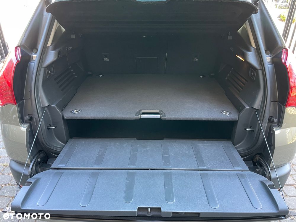 Peugeot 3008 1.6 HDi Trendy - 9