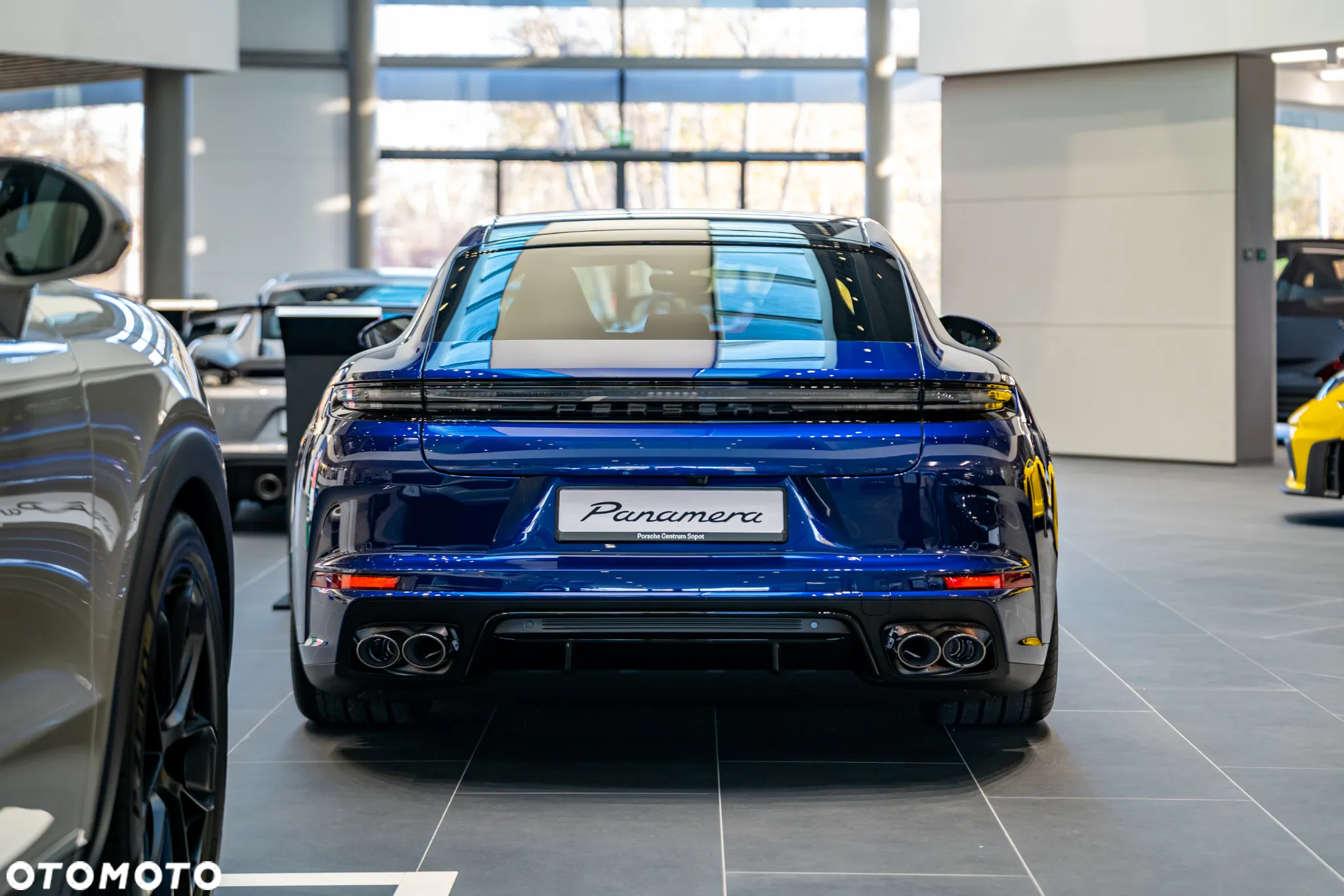 Porsche Panamera 4 - 6