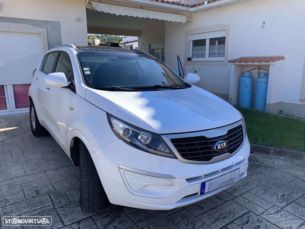Kia Sportage 1.7 CRDi ISG More Edition - 8