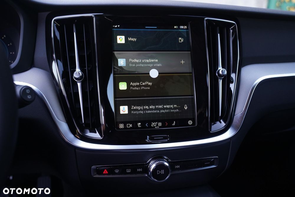 Volvo V60 B4 B Ultra Dark - 18