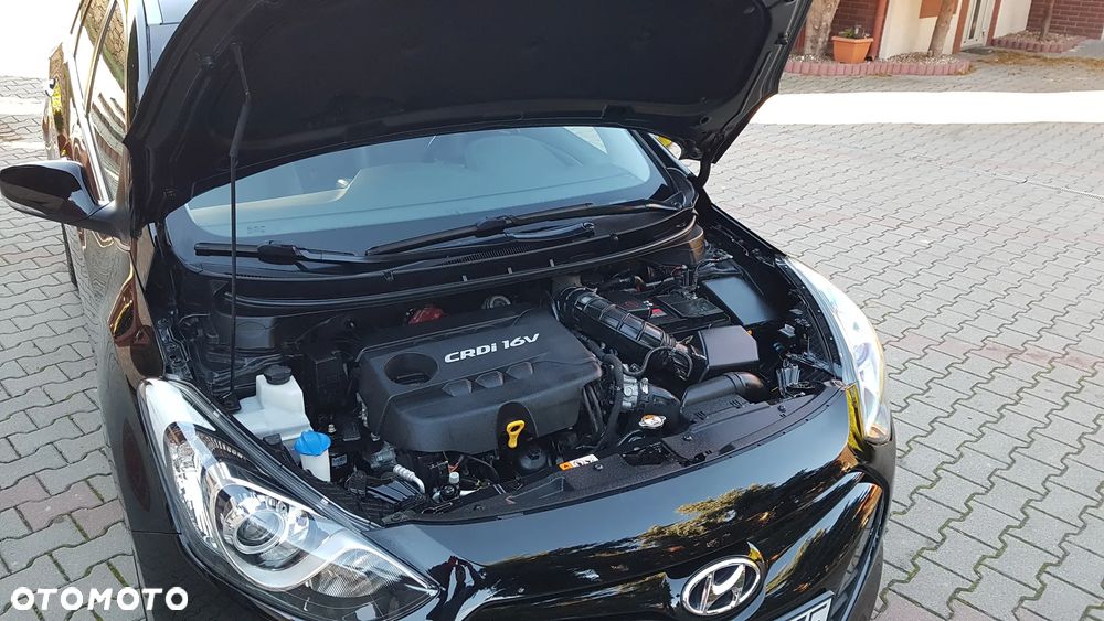 Hyundai i30 1.6 CRDi Premium - 39