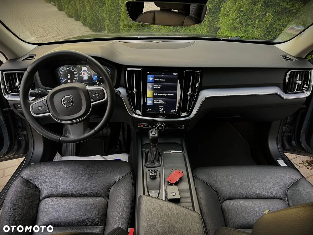 Volvo V60 D3 Momentum - 33