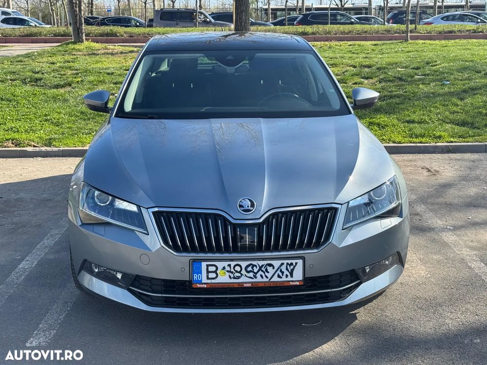 Skoda Superb 2.0 TDI DSG 4X4 Style - 2