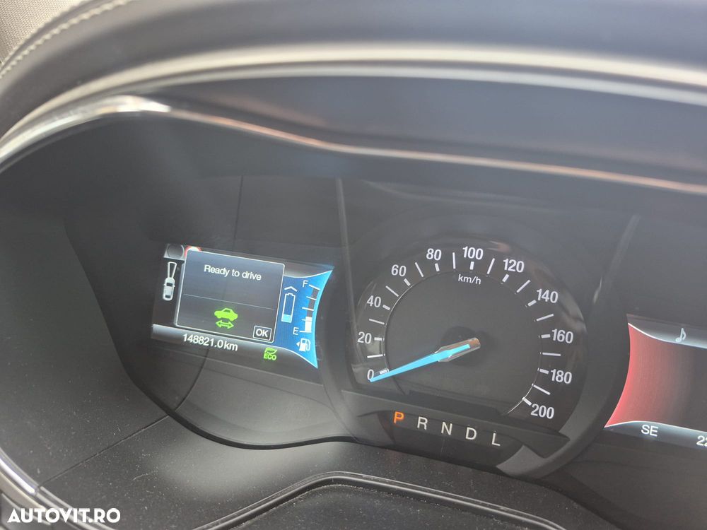 Ford Mondeo 2.0 HEV Vignale - 10