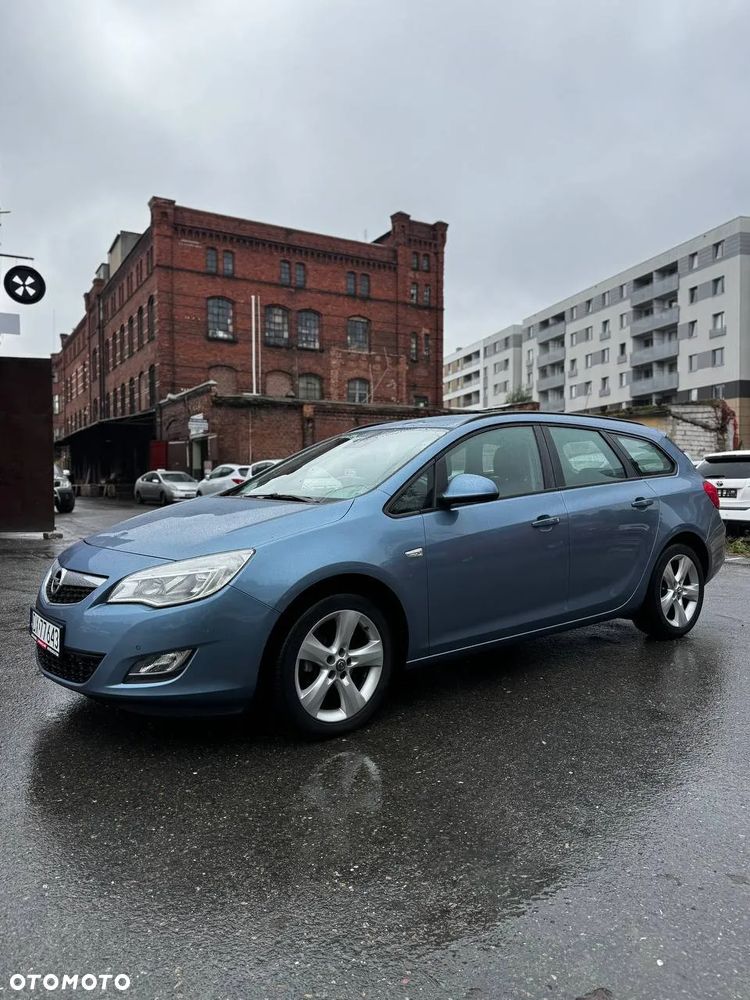 Opel Astra - 11