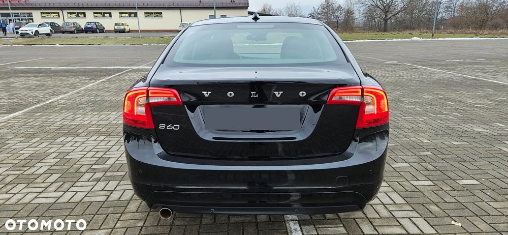 Volvo S60 D2 Momentum - 20